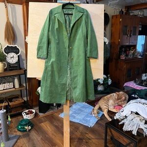 Elegant Green Trench Coat for Women